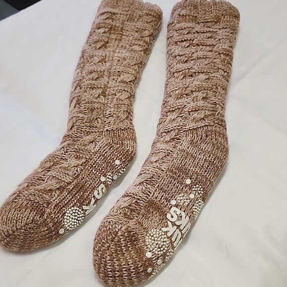 MUK LUKS Pink Cabin Slipper Long Knit Socks Insulated Layer w Grip Cold Weather - Picture 2 of 6